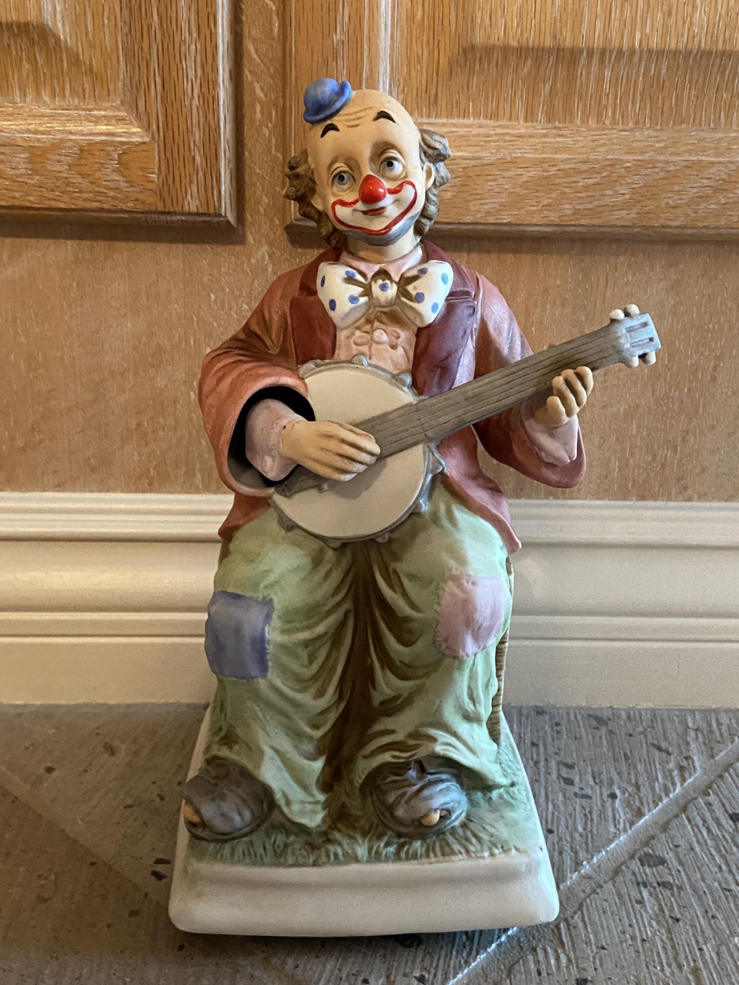 Waco Melody in Motion Clown Music Box