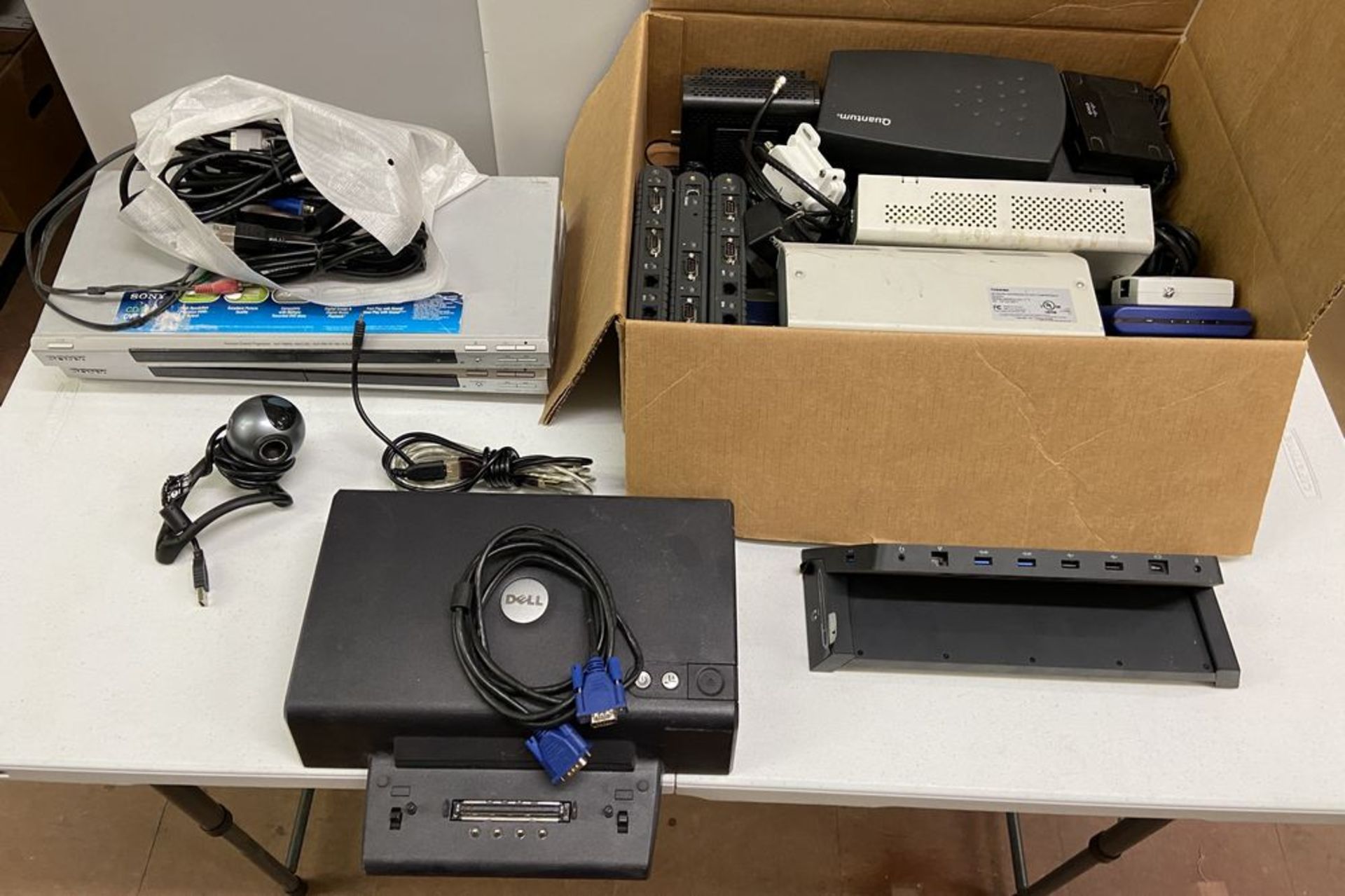 Cisco Webcam, Quantum Equipment, Toshiba Equipment, Sony DVD Drive, Etc - Image 2 of 4