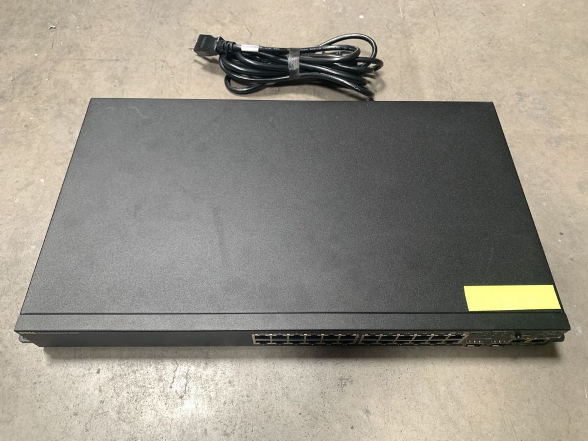 Dell PowerConnect 3524 Network Switch with Power CableWorking when last used - Bild 2 aus 5