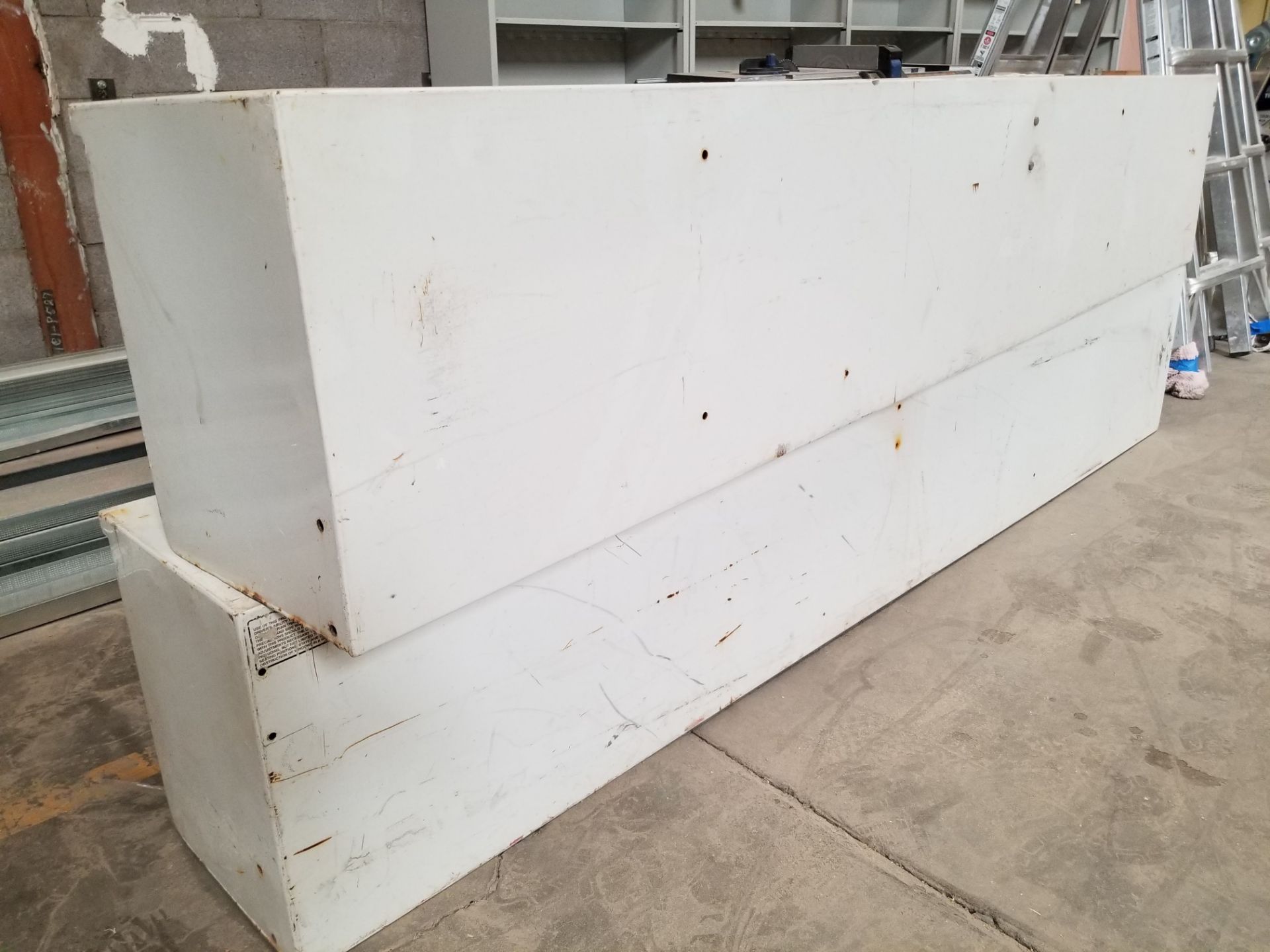 2 - Weather Guard R290 White Steel Hi-Side Truck Box 90"x13"x16" - Image 3 of 3