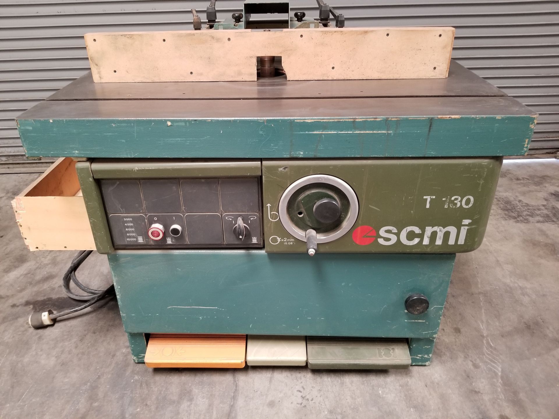 SCMI T130N Wood Shaper, 7.5hp 230V 3ph, 28" x 47" table size, features five spindle feeds of 3000,