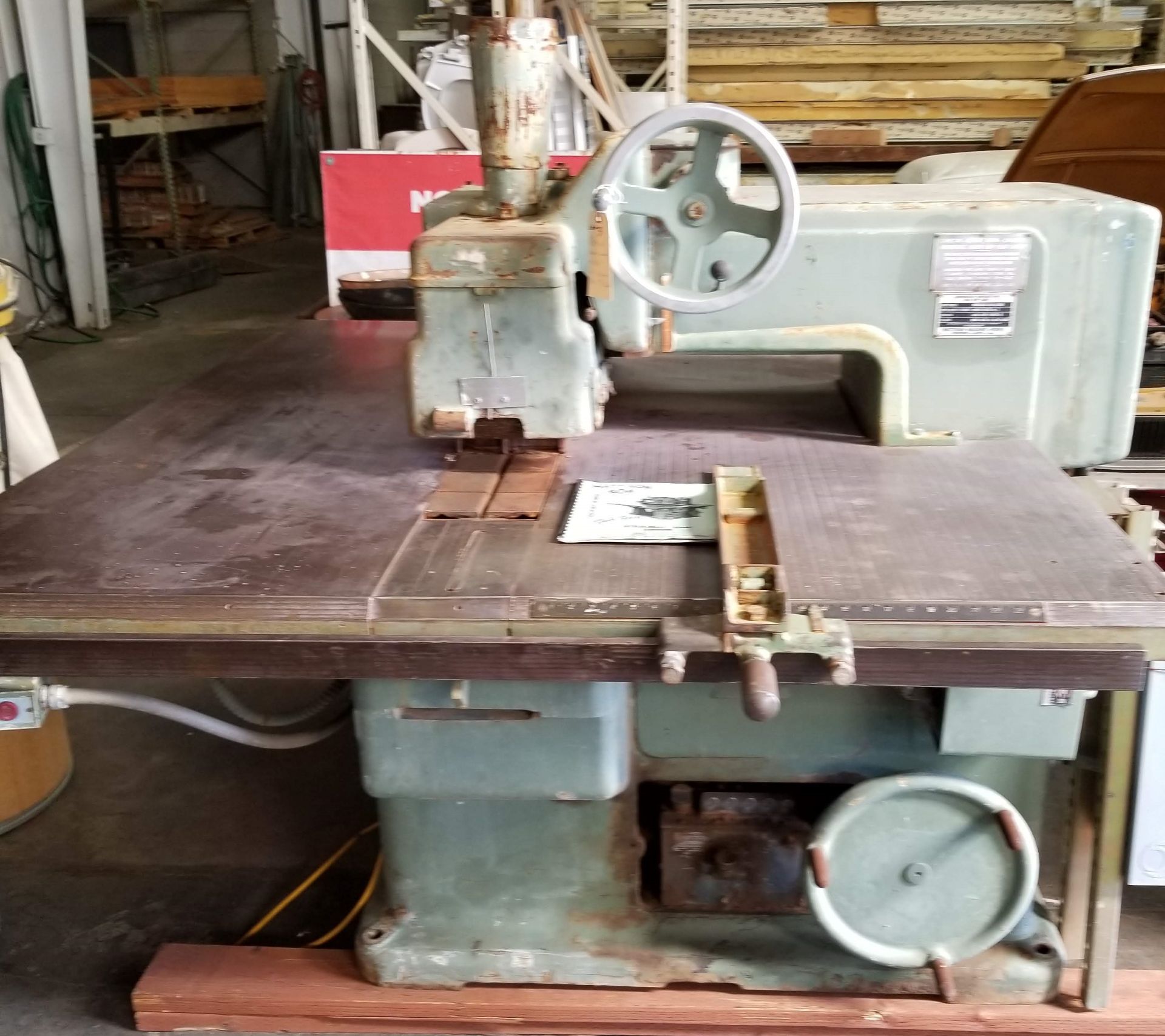 Mattison Machine Works #404 14" Heavy Duty Straight Line Rip Saw, 15HP MAIN MOTOR, 2HP FEED MOTOR,