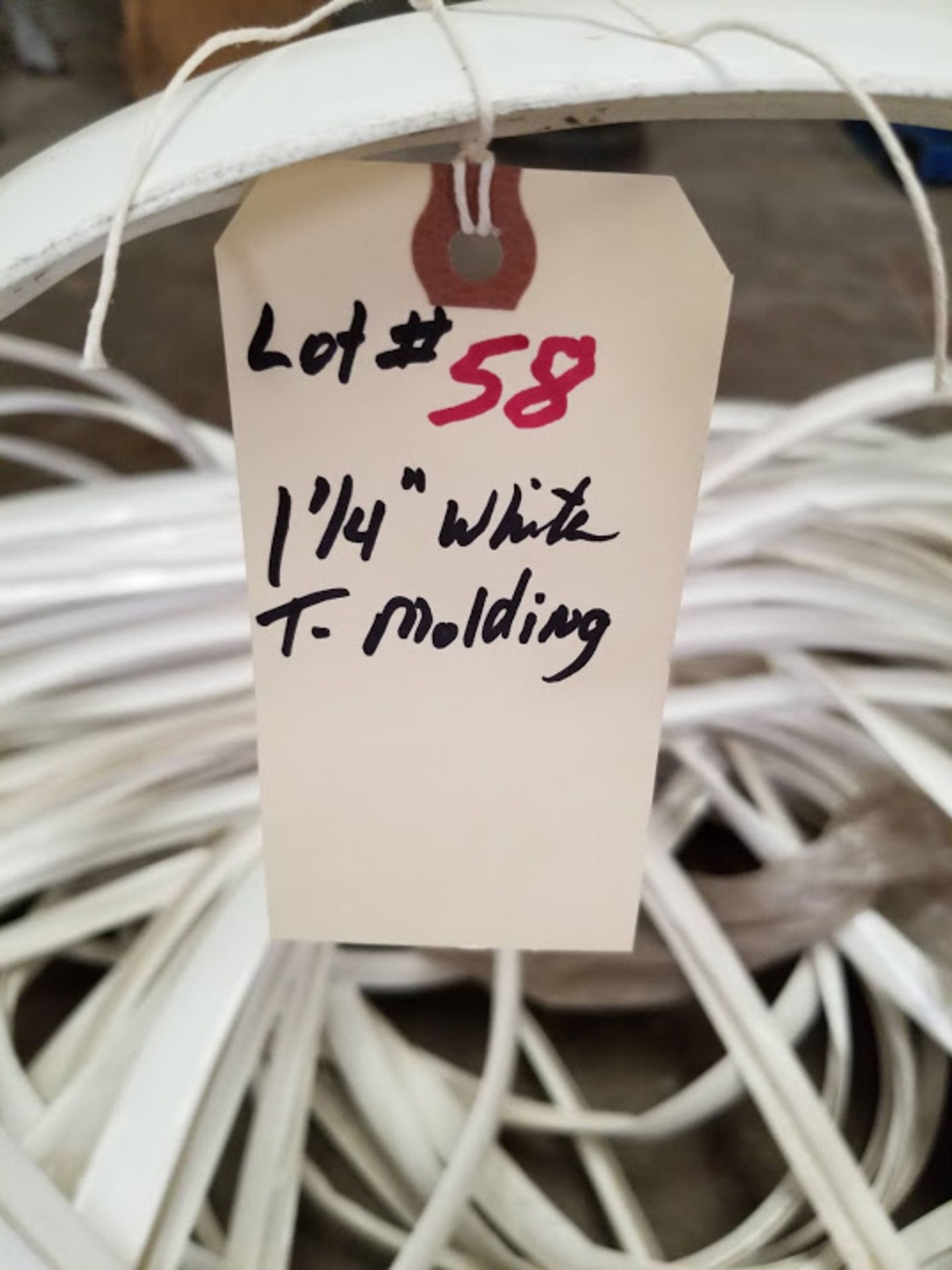 Lot of 1-1/4" White T-Molding - Image 2 of 2