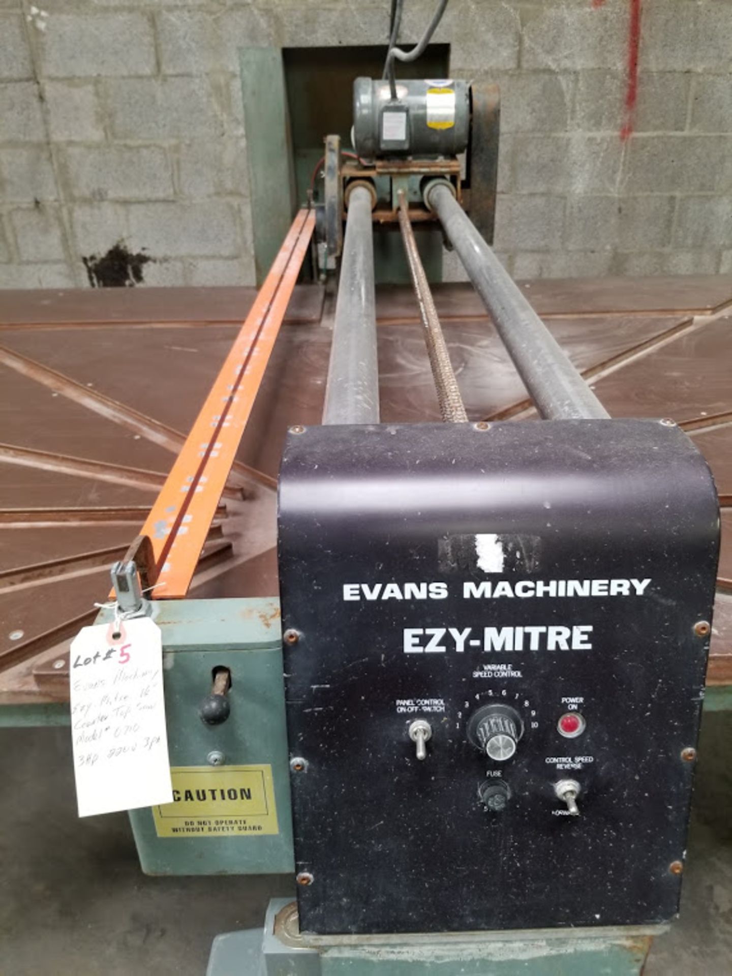 Evans Machinery Ezy-Mitre 16" Counter Top Saw, Model #0710, 3 Hp 220 volt 3 phase - Image 2 of 5