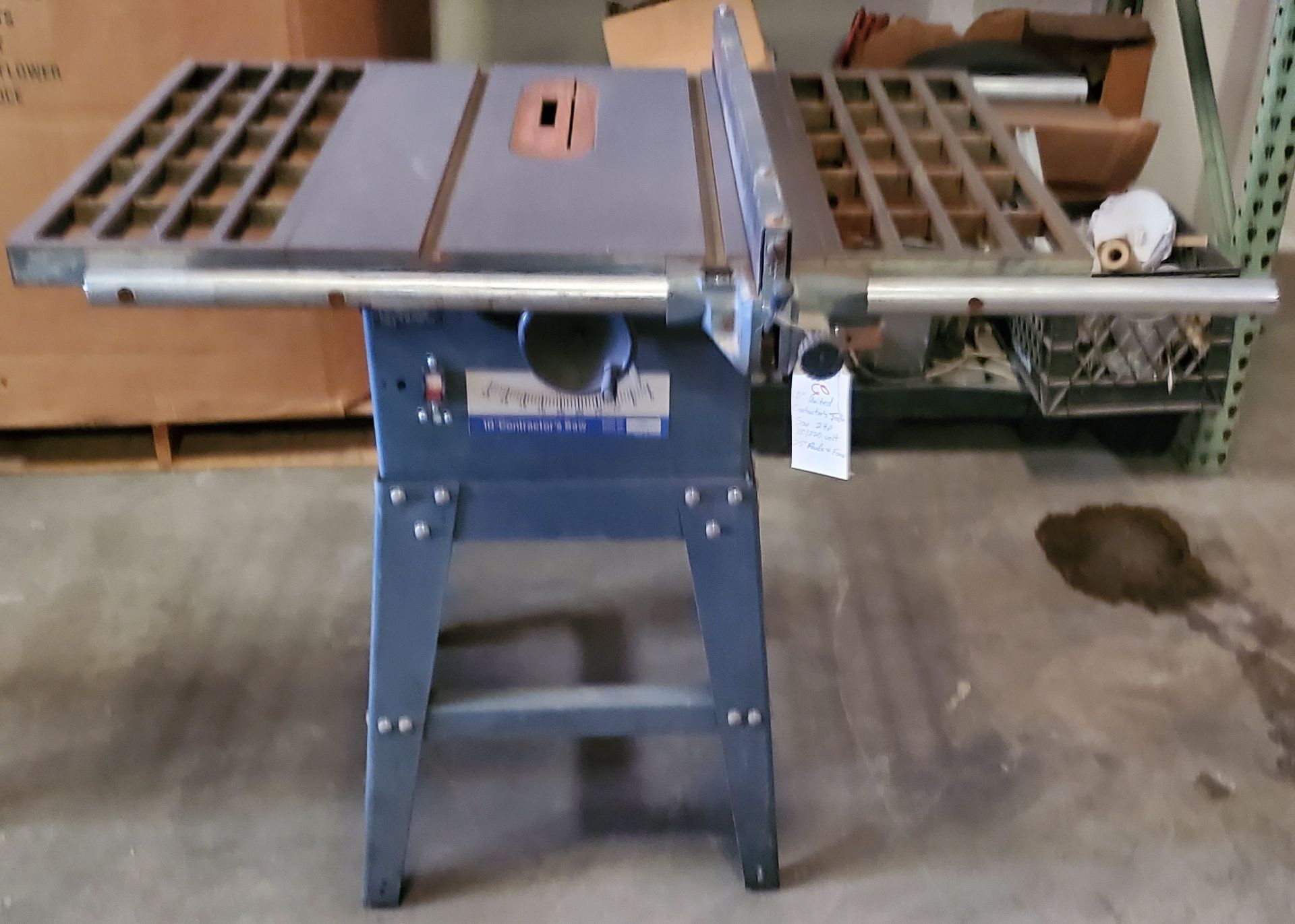 10" United Contractor's Table Saw, 2HP 110/220 Volts, 25" Rails & Fence