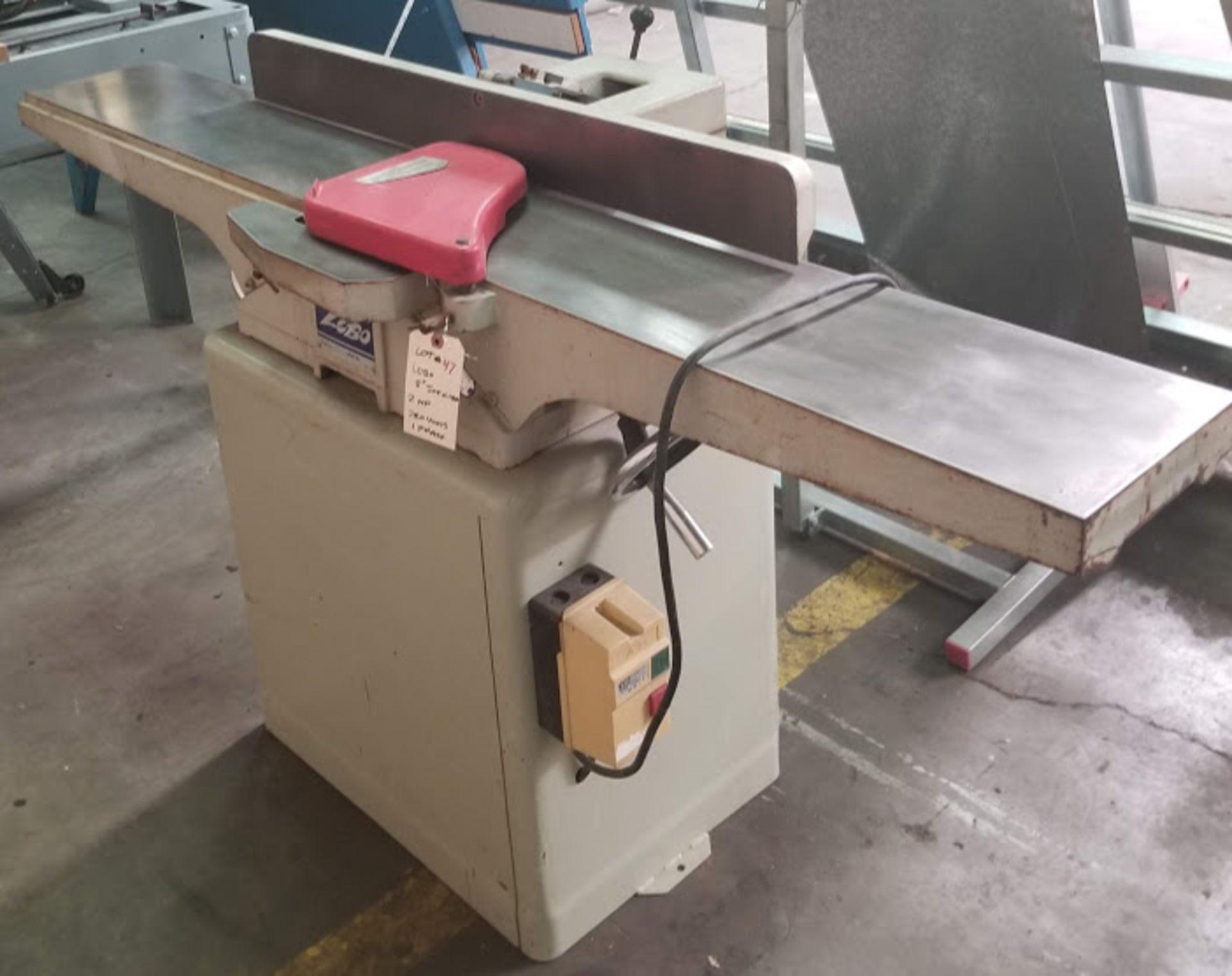 Lobo 8" Jointer, 2HP 220 Volts 1Phase