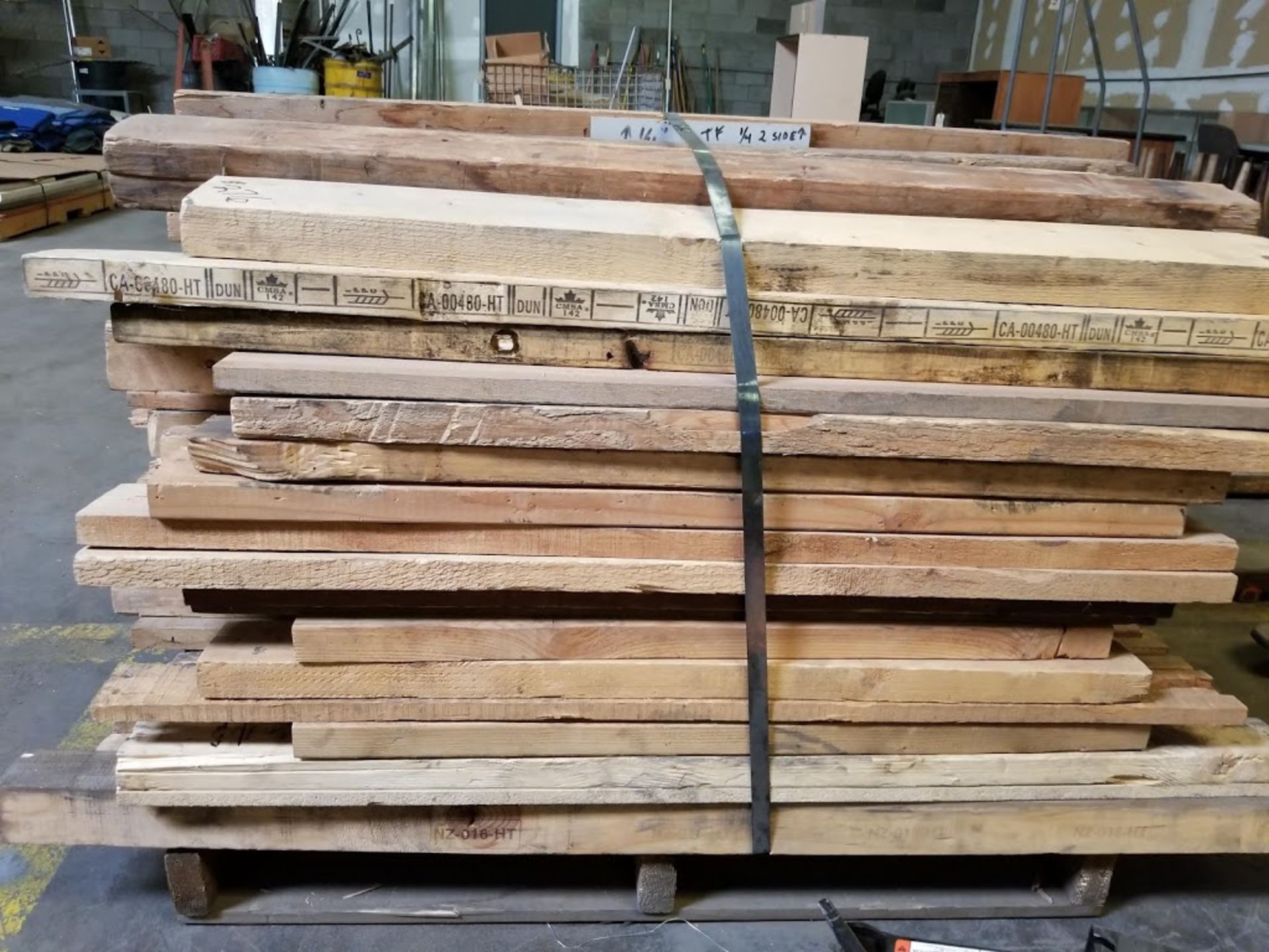 Pallet of: Solid Wood Dunnage