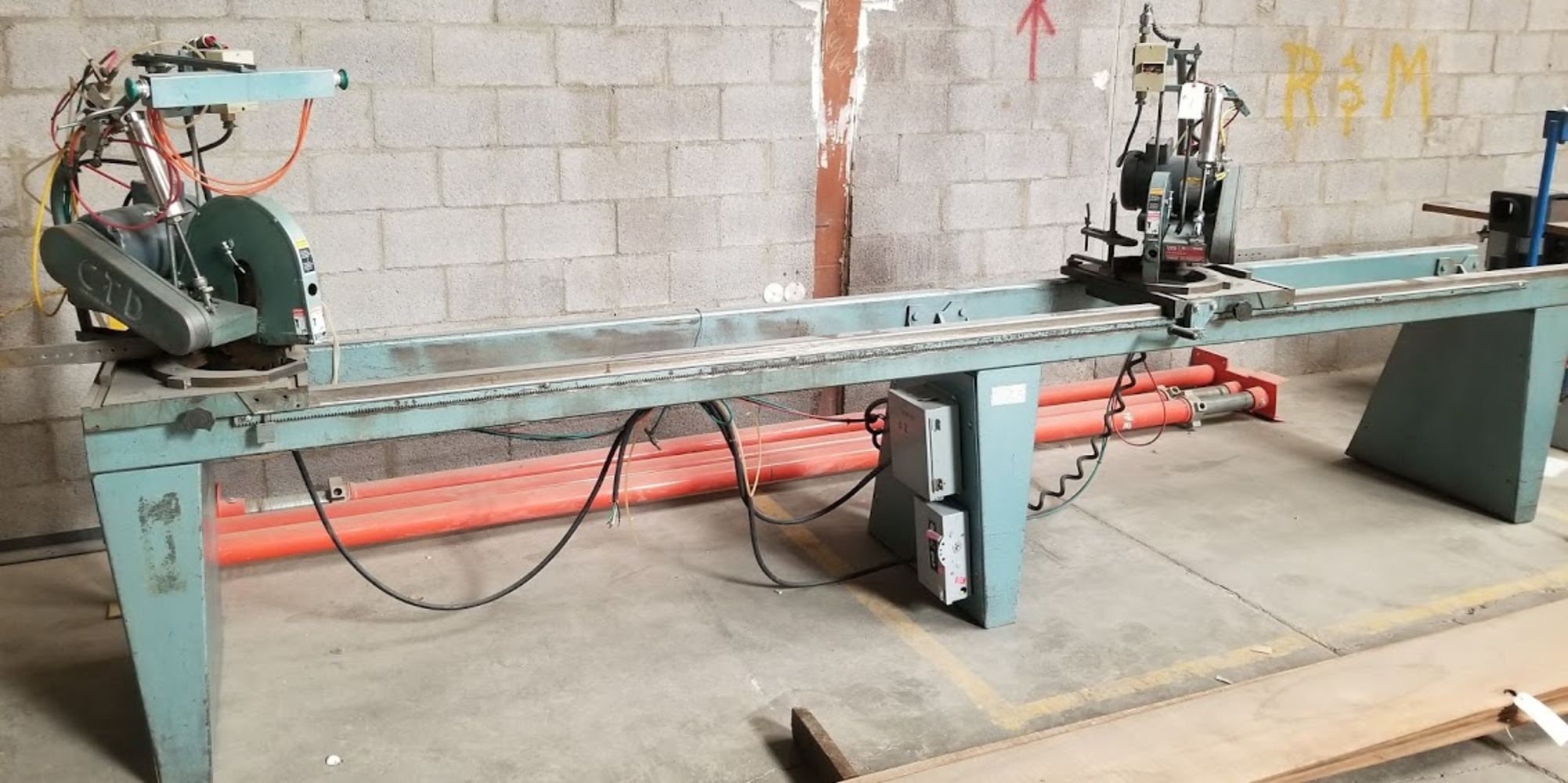 Woodworking and Metalworking Machinery, Hardwood Moulding, Plywood auction in Phoenix AZ