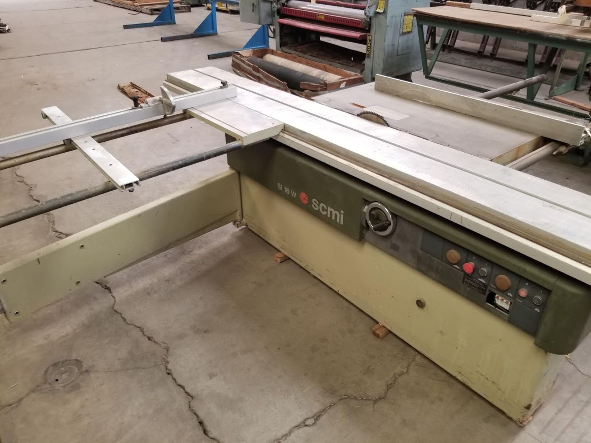 SCMi Sliding Table Saw w/ Scoring Unit, Model: SI16W 230V 3PH