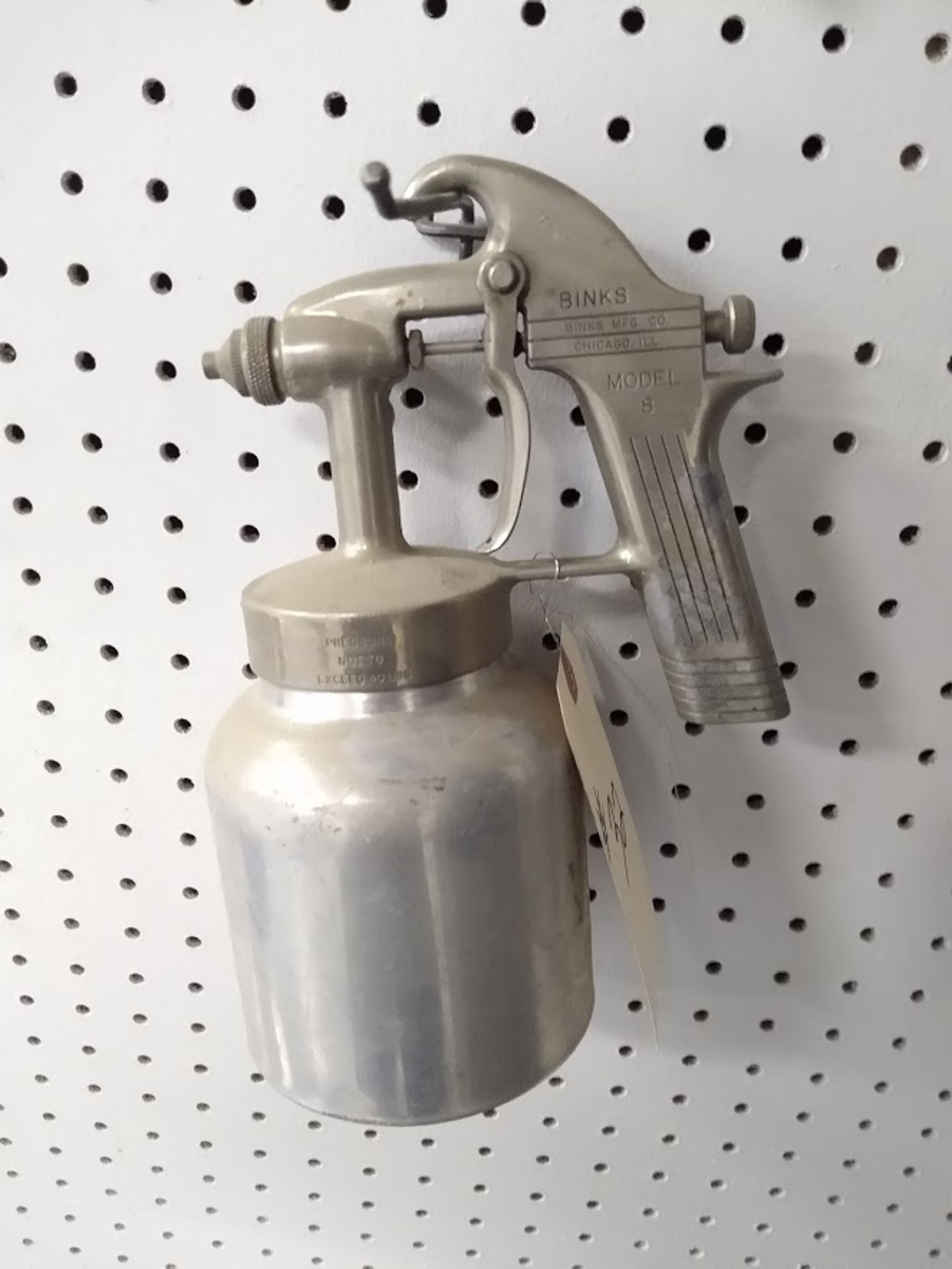 Binks Model 8 Spray Gun w/ Cup