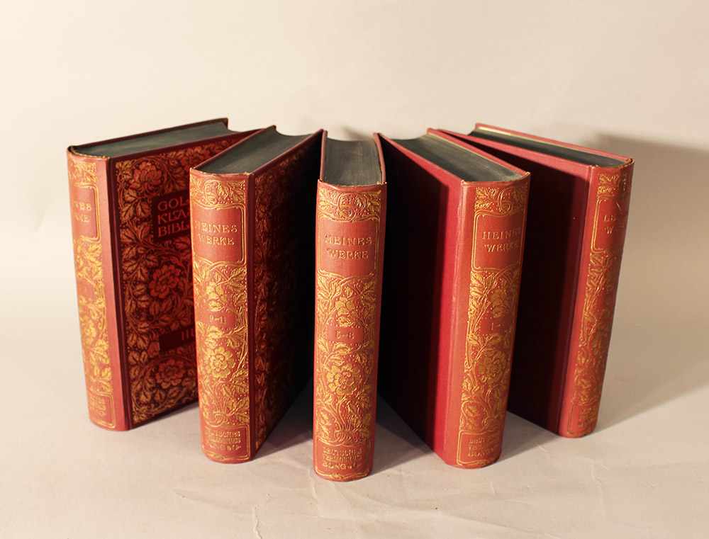 Heinrich Heine and Nikolaus Lenau, 5 books by Bong Berlin, in gilded hard-covers.Dieses Los wird