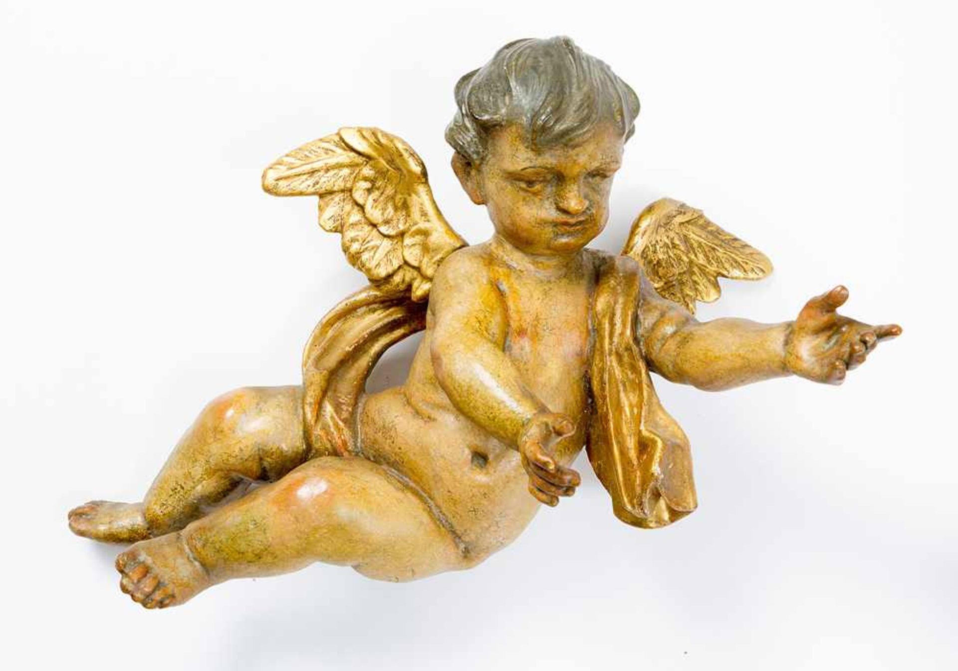 Pair of flying angels, in Baroque manner, wood carved with original colours and gilding; a pair. - Bild 3 aus 3