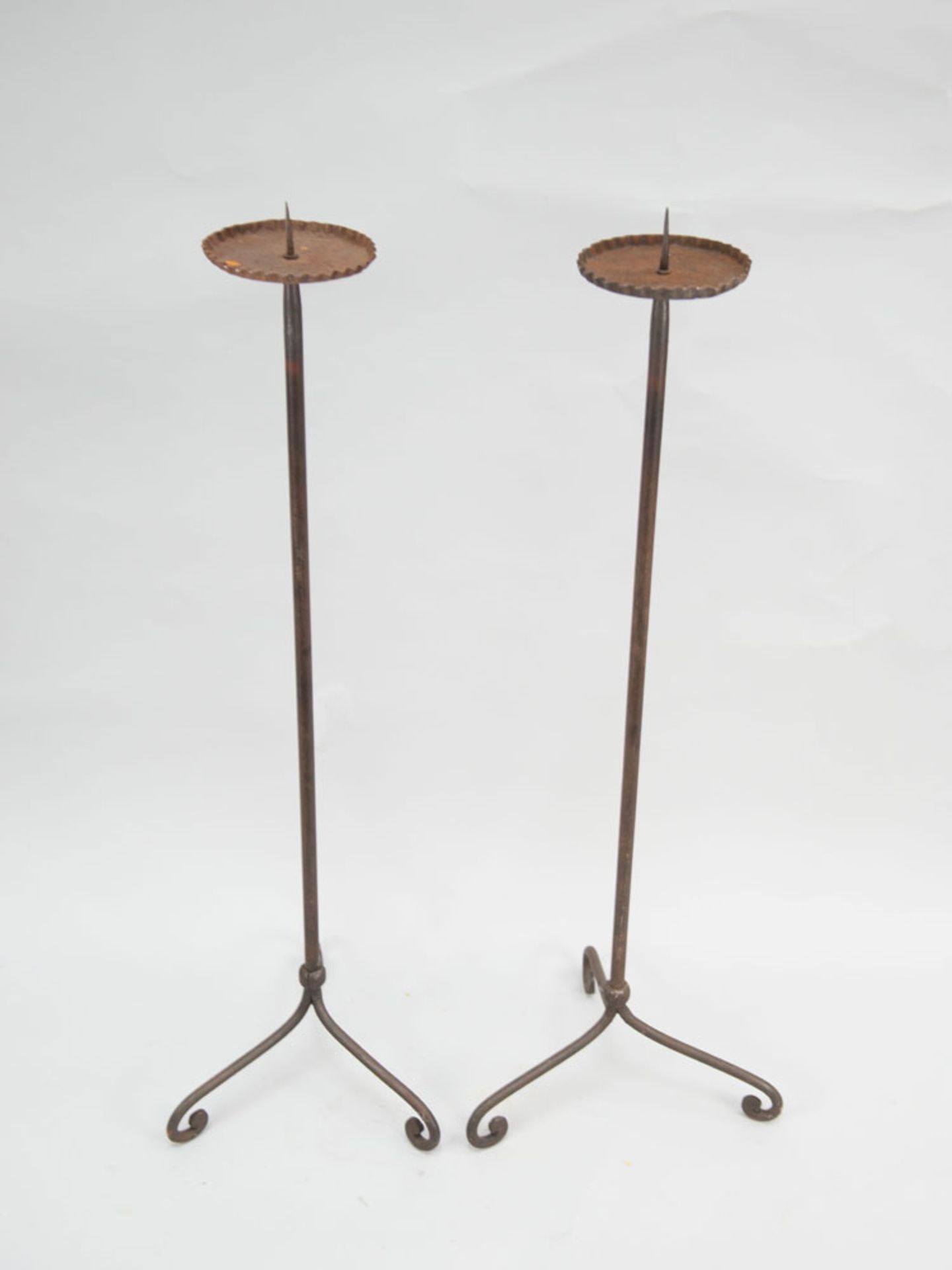 Pair of rough iron hall lights - Bild 2 aus 3