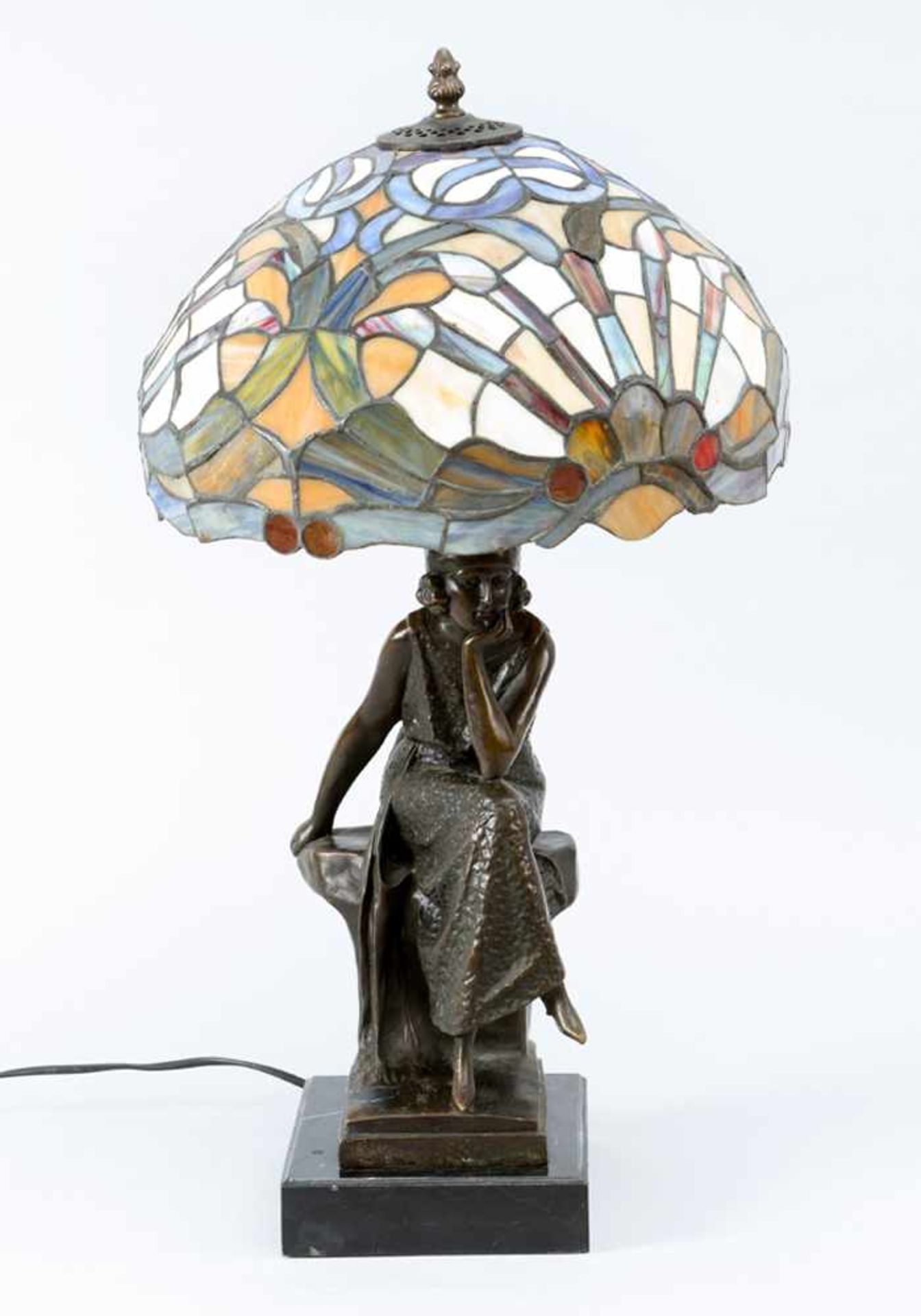 Table lamp in Liberty style