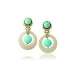 PAIRE DE PENDANTS D'OREILLES EN OR, AGATE ET TURQUOISES, SIGNÉS WEBB