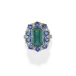 BAGUE EN OR ,TOURMALINE VERTE, SAPHIRS ET DIAMANTS