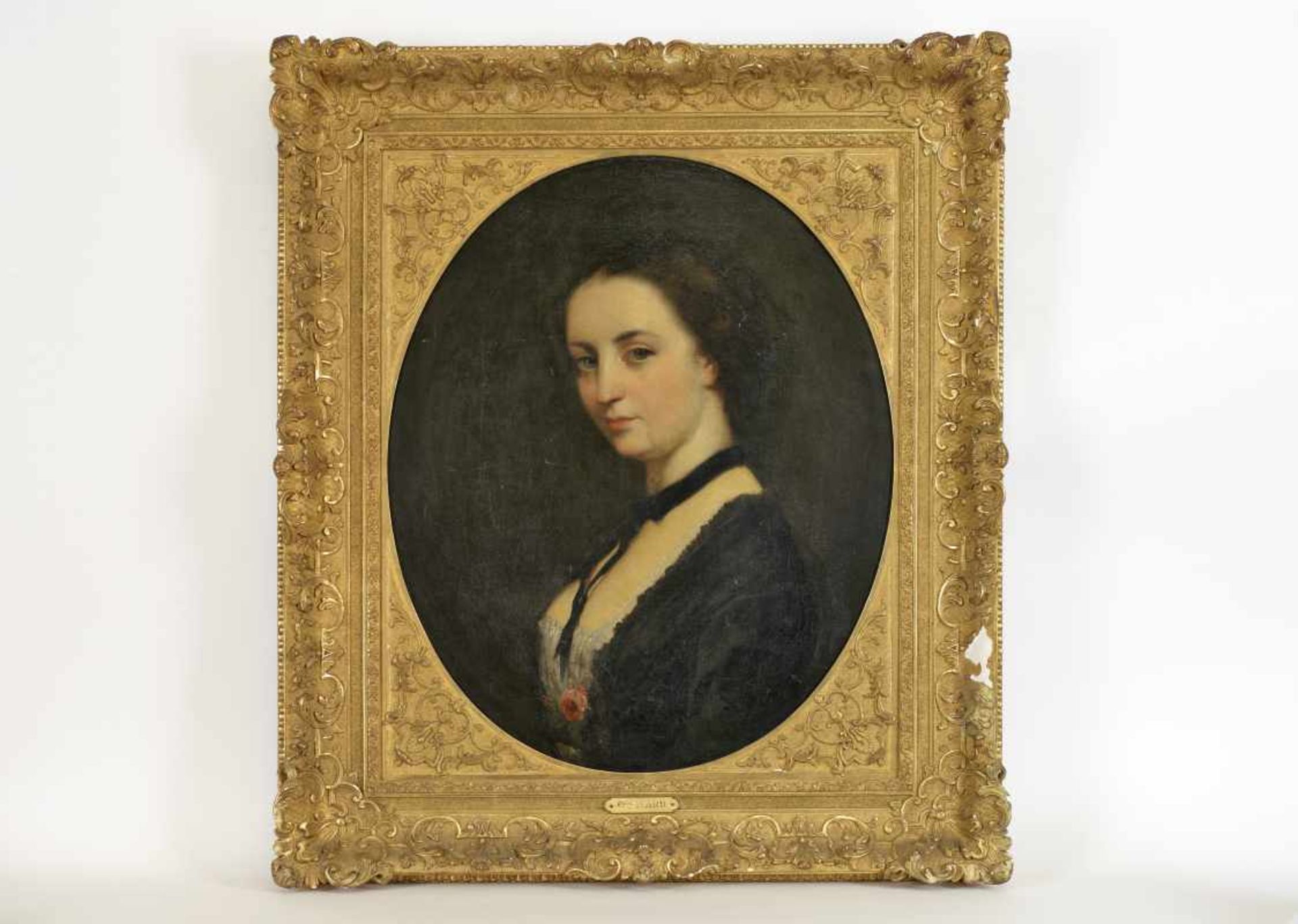 Damenporträt im OvalÖl auf Leinwand, innen 60x49,5cm, 80x70cm, Rahmen stark besch.