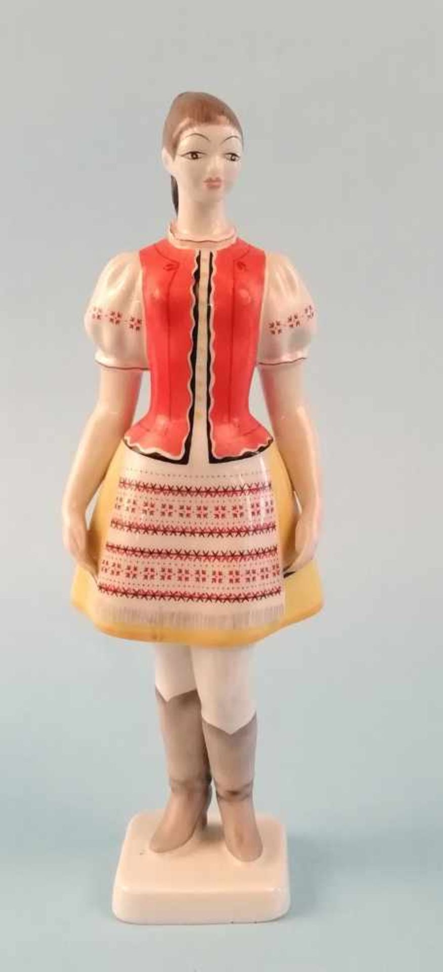 Figur, Mädchen in Tracht