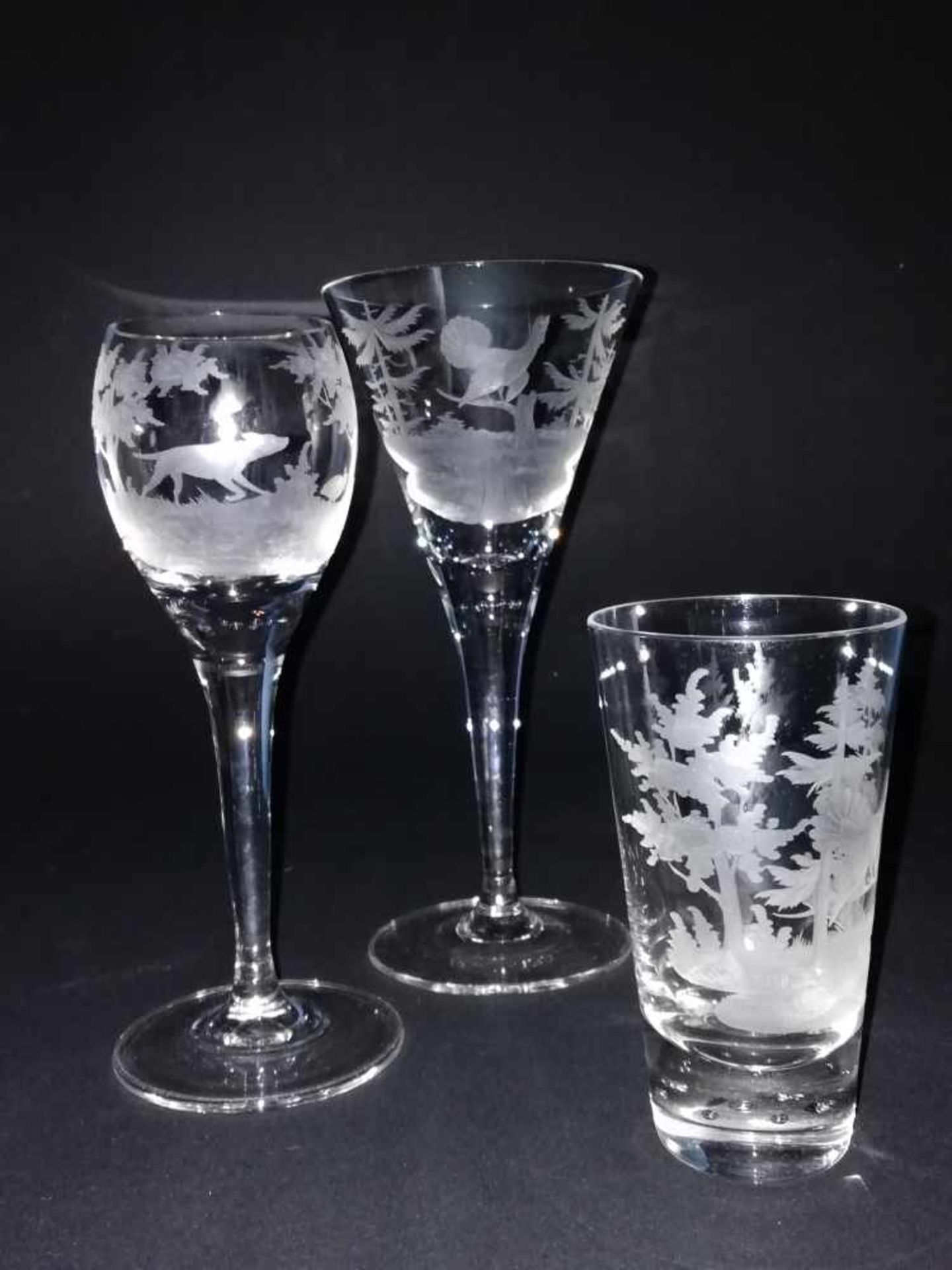 Moser KristallglasSerie Thomas, Design 1929, farbloses Glas, mit gravierten unterschiedlichen