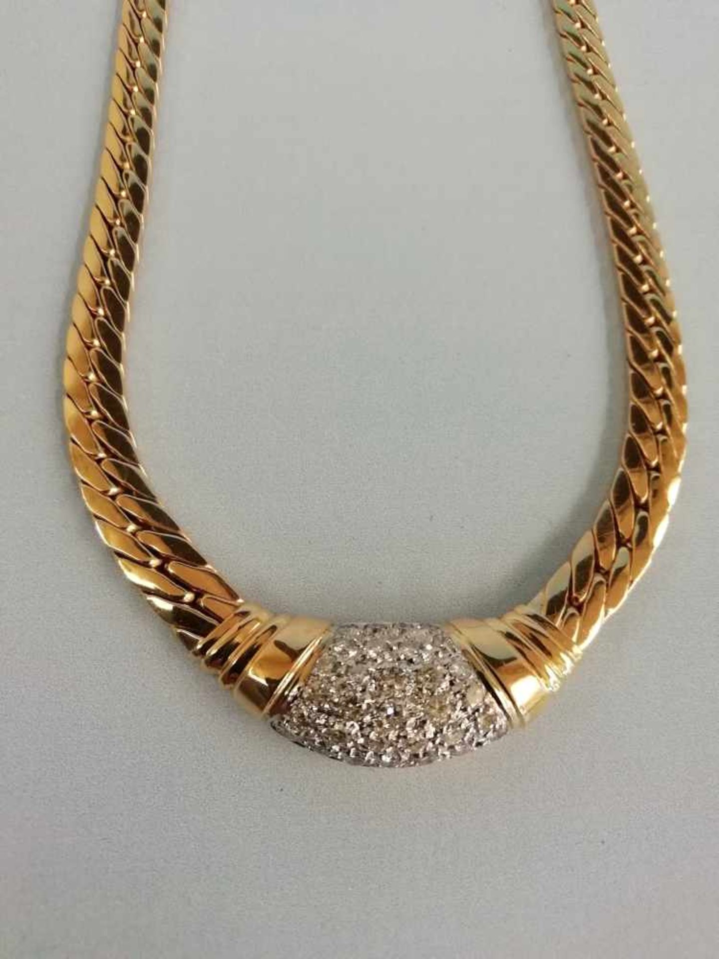 Collier