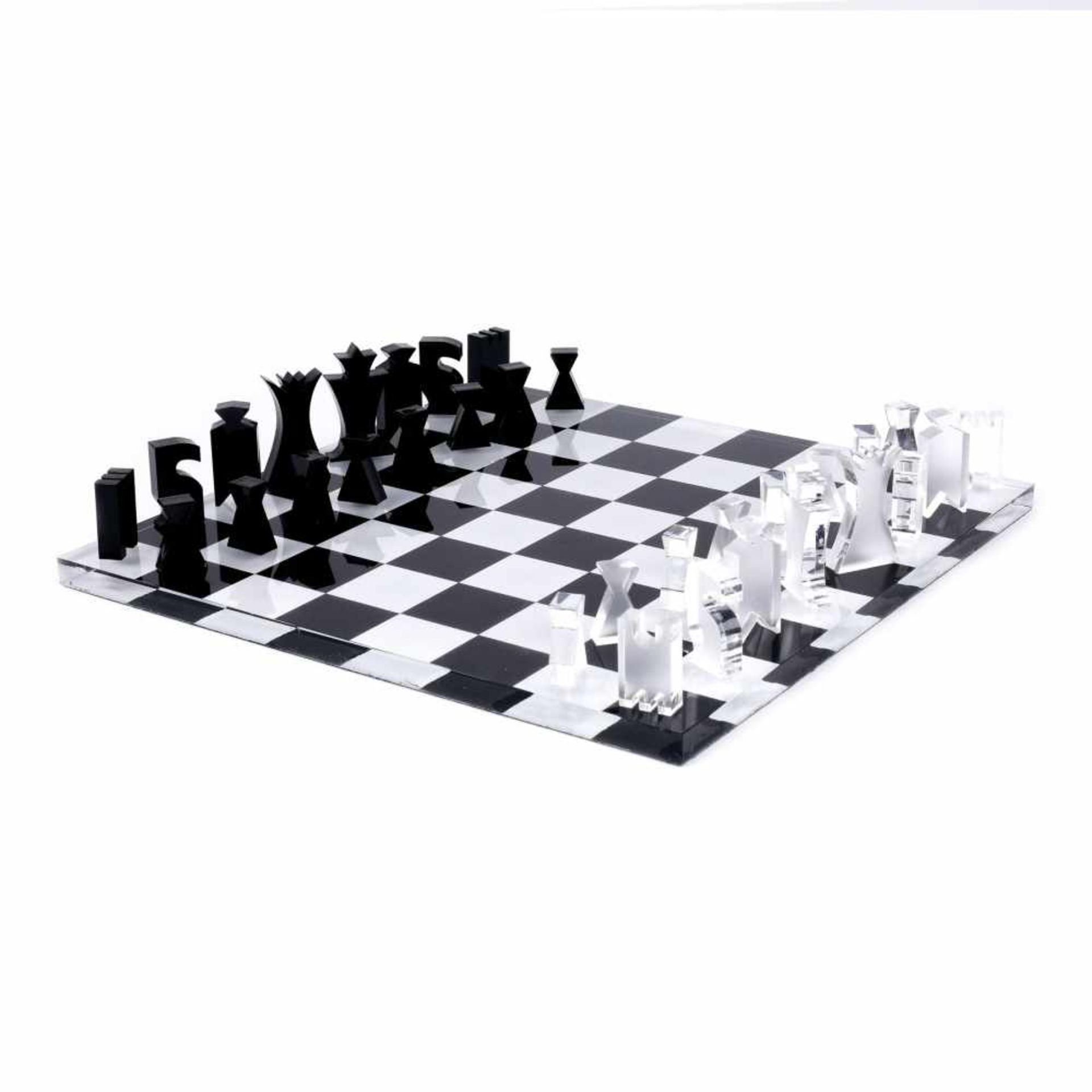 Futurist Chess Set, Vesta design