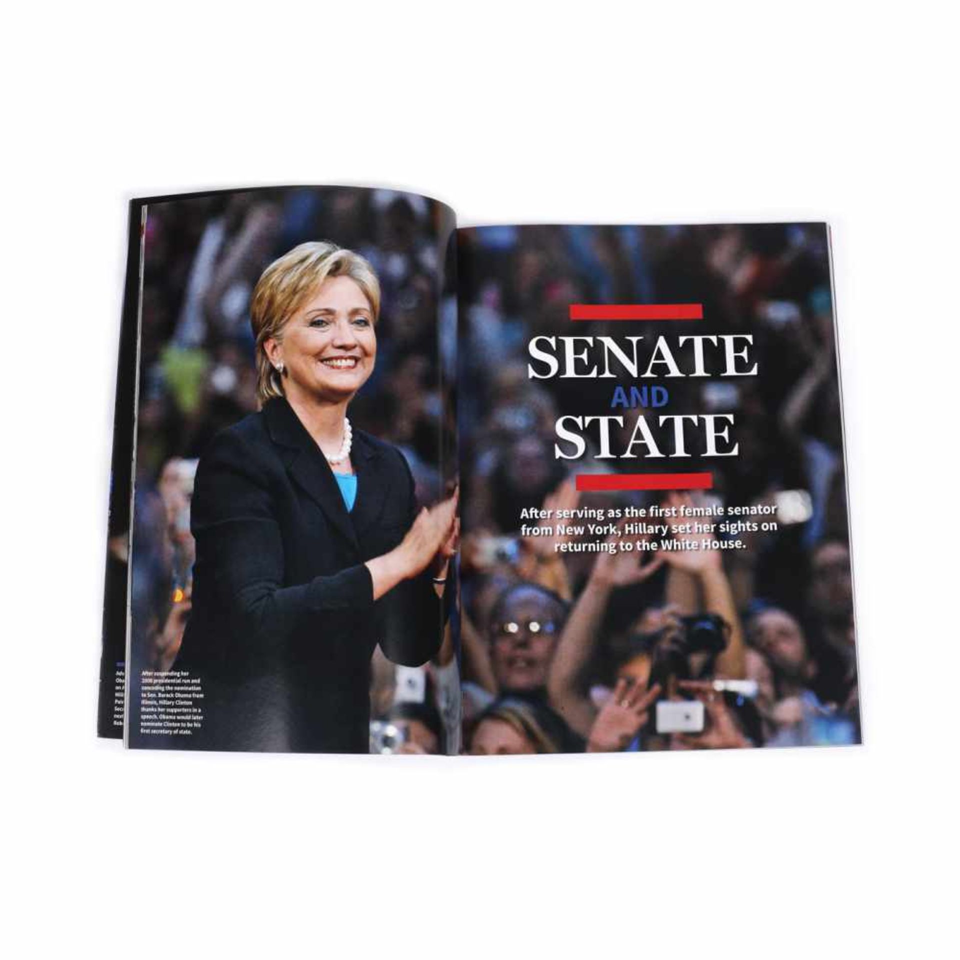 Newsweek Issues of November 2016, both made to celebrate the new president of S.U.A - the one with - Bild 2 aus 4