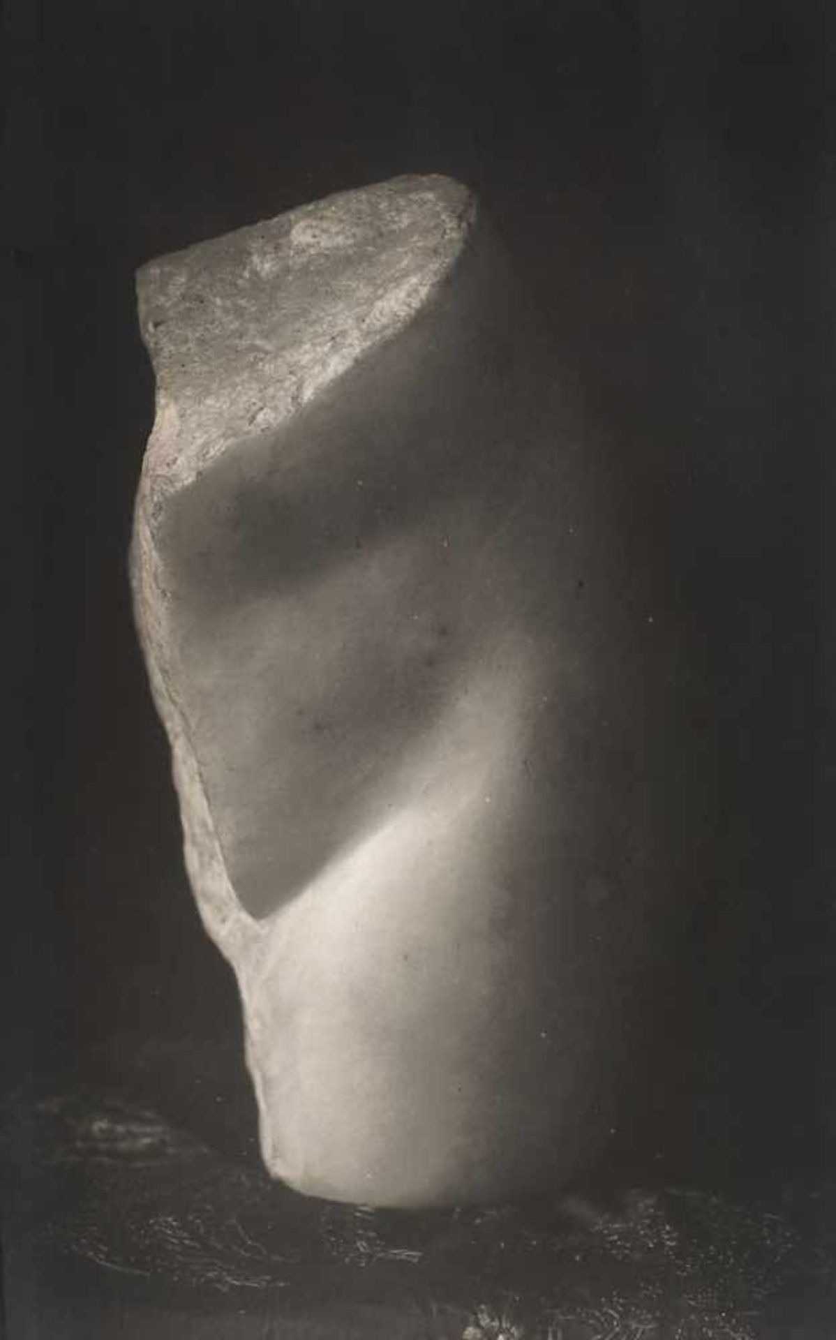 Five Photographs of Famous Brancusi Artworks, from the collection of Lawyer Victor N. Popp - Bild 3 aus 6