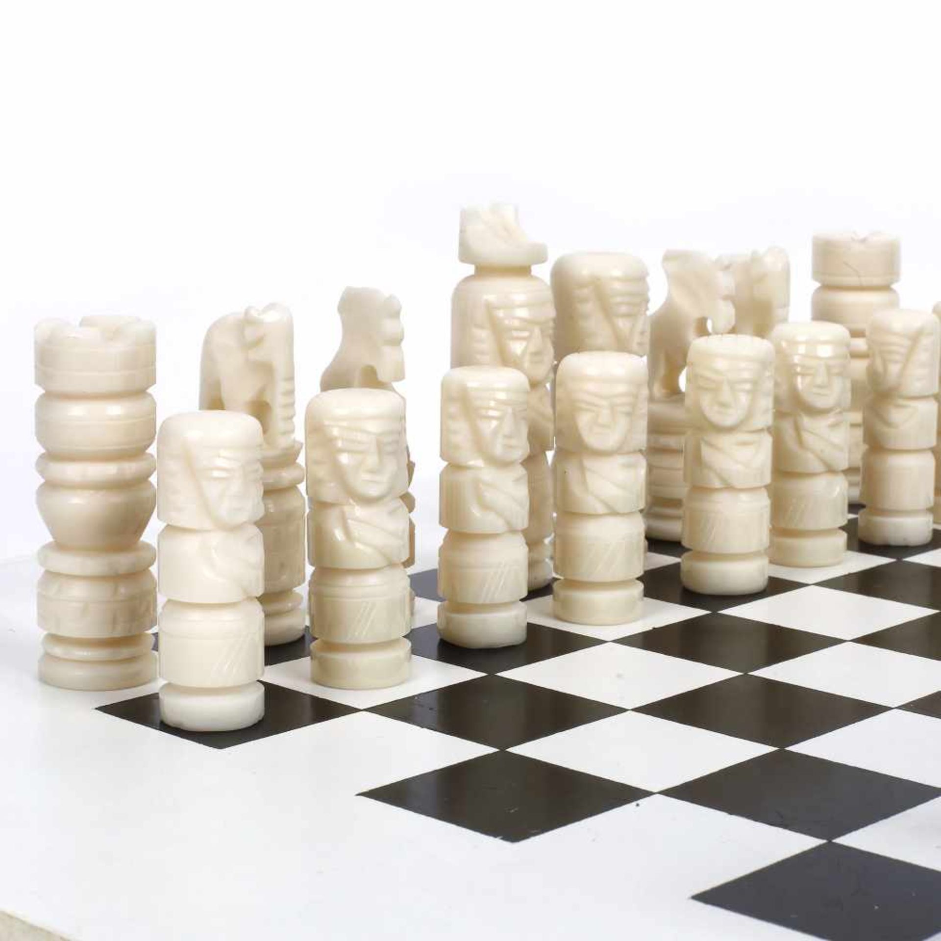 Interesting hexagonal chess game, from Peru, hand-carved pieces - Bild 5 aus 5