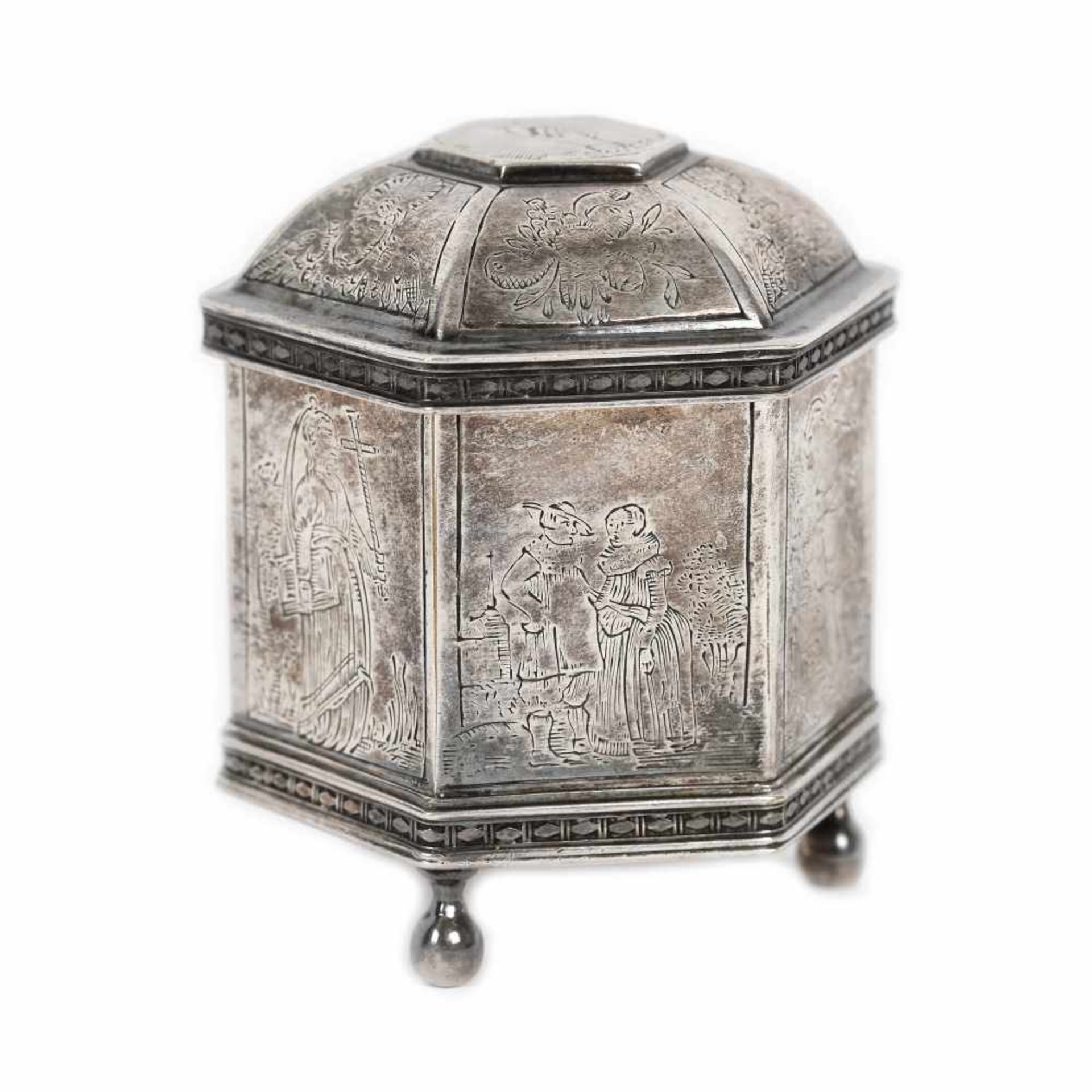 Partially gilded silver box, decorated with Masonic insignia, Great Britain, early 20th century