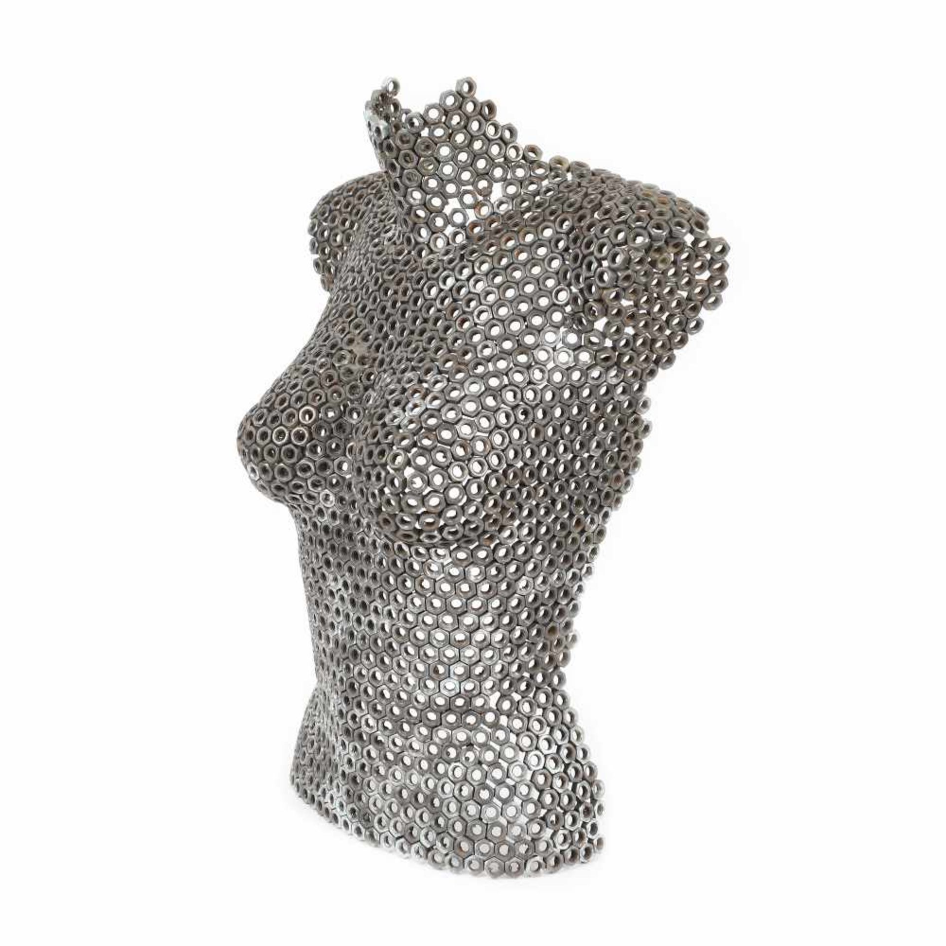 Engineer's muse - unique women's torso made of bolt nuts, 20th century - Bild 2 aus 3