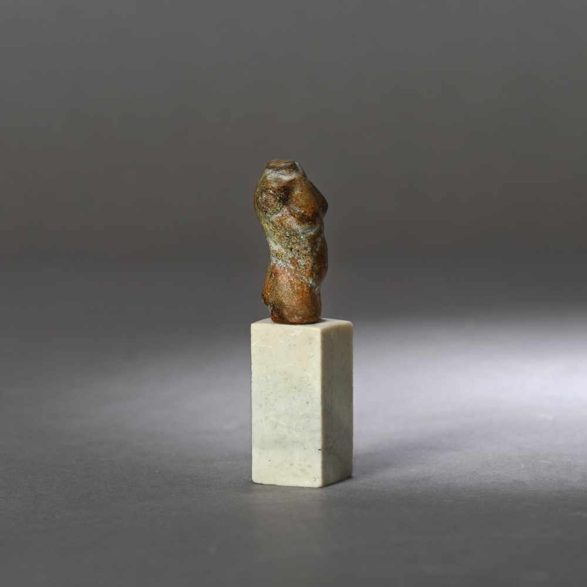 Miniature stone statuette, representing a torso of the goddess Venus, the goddess of beauty, possibl - Image 3 of 3