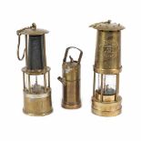 Three mining lamps by Cambrian W.R. Clanny - Sir H. Davy and Friemann & Wolf, late 19th century - ea