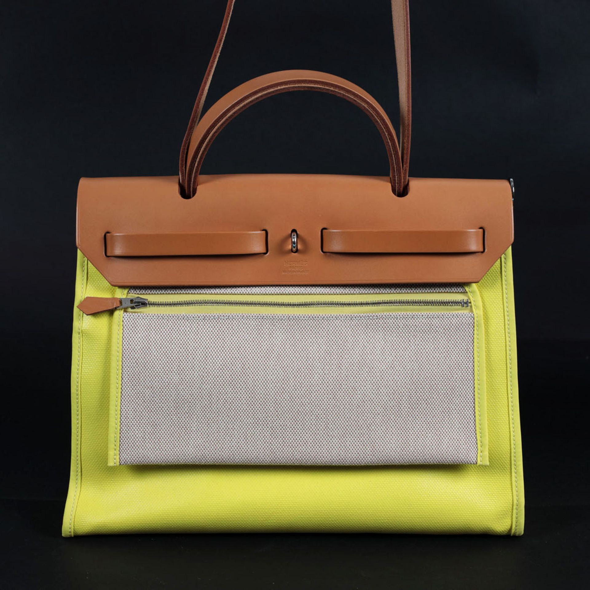 "Herbag Zip 31" - Hermès bag, textile and leather, colour Lime, for women, accompanied by documents - Bild 4 aus 6