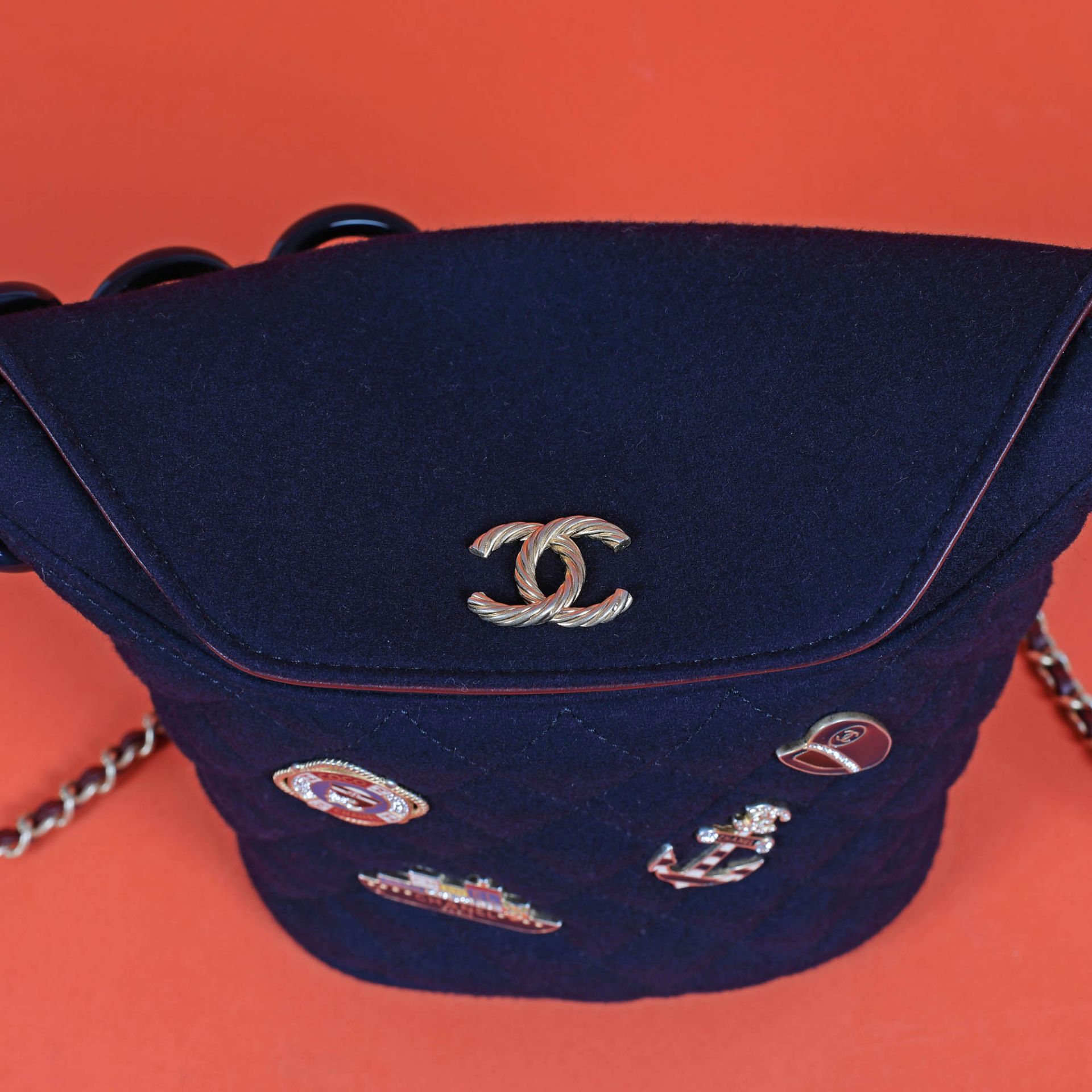 "Paris Hamburg Bucket Bag" - Chanel bag, nautical themed accessories, for women, accompanied by auth - Bild 4 aus 5