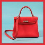 "Kelly 25 Retourne" - Hermès bag, Togo leather, colour Rouge Pivoine, for women, accompanied by doc
