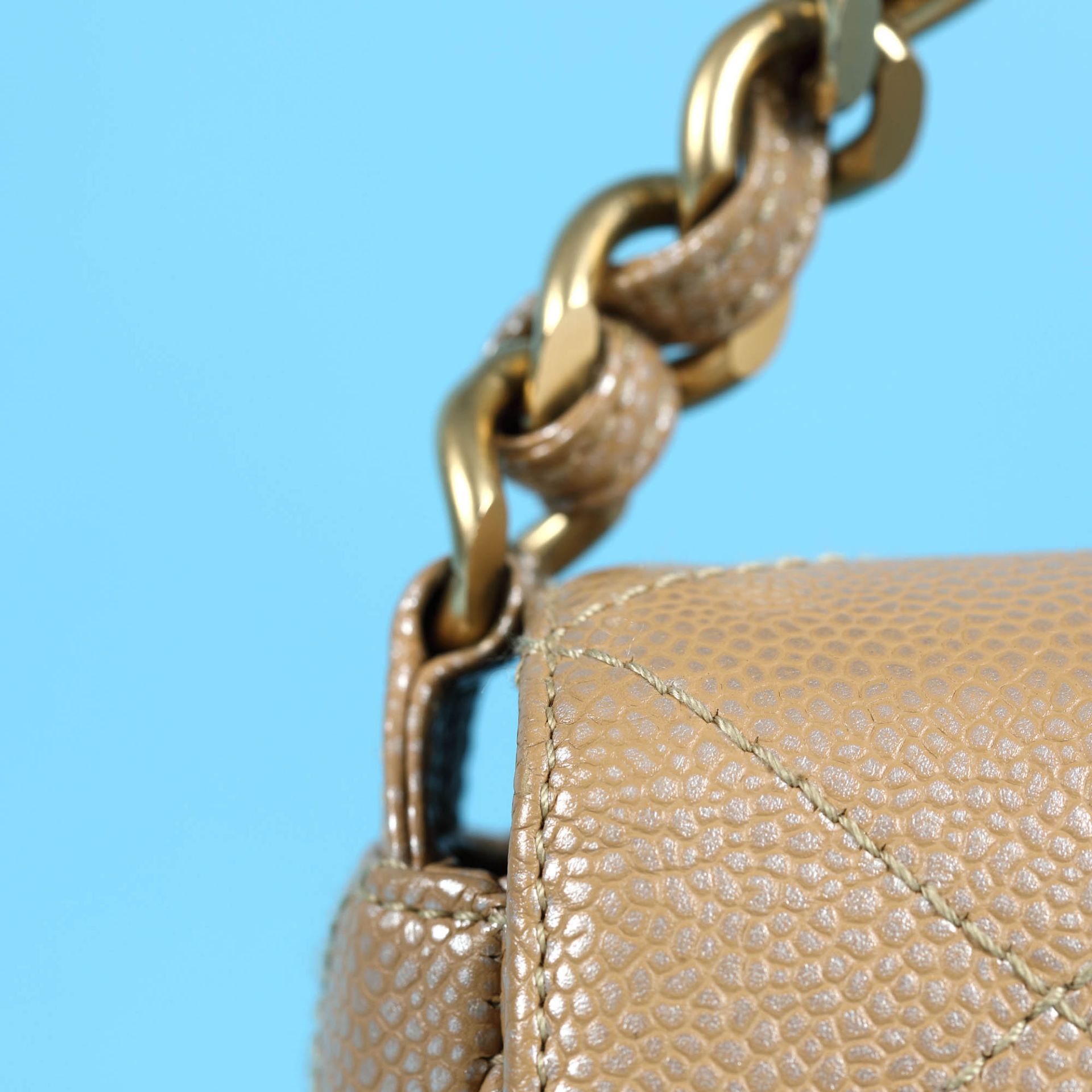 Chanel vintage bag, leather, beige, for women - Bild 8 aus 8