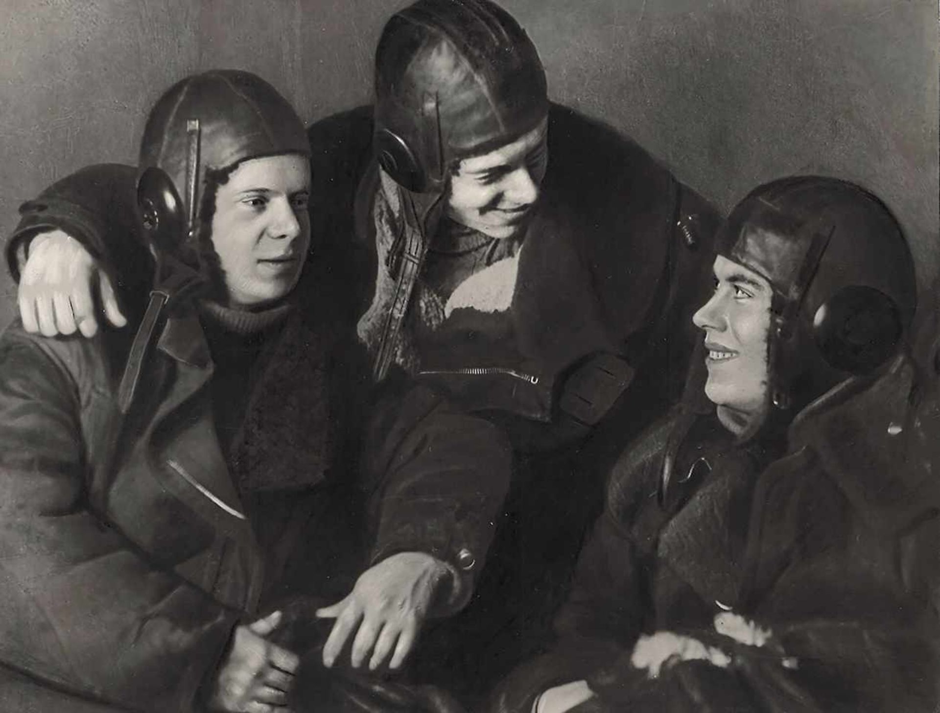[Soviet]. Photograph &quot;Bomber crew...&quot;