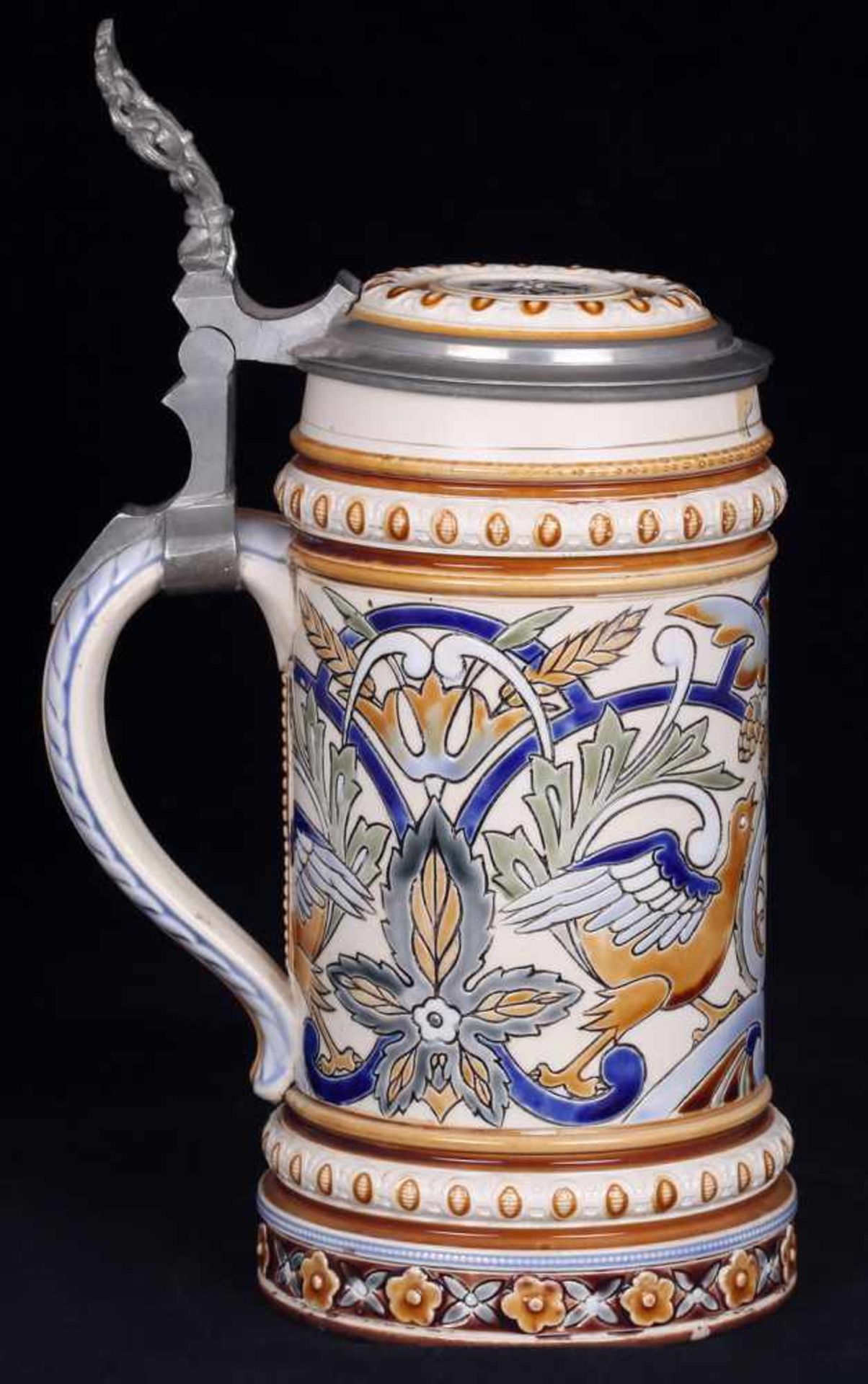 Beer stein &quot;Birds in garden&quot;. Germany. VilleroyBoch. 1880.