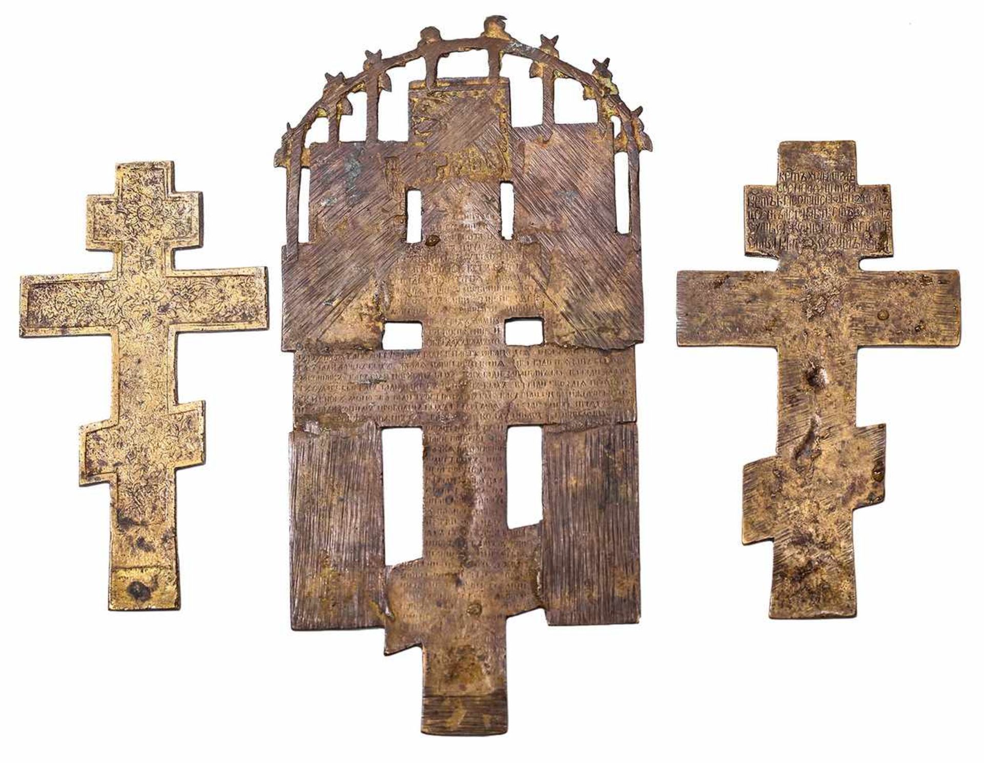 [Russian]. Three brass crucifix. - 19th century. - Bild 2 aus 2