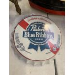 A METAL PABST BLUE RIBBON BEER BOTTLE CAP SIGN, DIAMETER 35CM