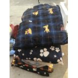 FIVE NEW DOG BEDS OF VARIOUS DESIGN 90CM X 70CM