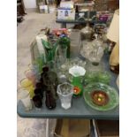 A MIXED LOT OF GLASSWARE, DRINKING GLASSES ETC