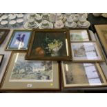 A COLLECTION OF PRINTS TO INCLUDE GILT FRAMED PAINTING