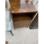 A MAHOGANY BEDSIDE CABINET