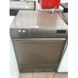 A WHIRLPOOL SILVER PRO SERIES DISHWASHER WITH DIGITAL DISPLAY IN WORKING ORDER