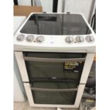 A ZANUSSI HALOGEN HOB WHITE COOKER WITH DOUBLE OVEN AND GRILL IN WORKING ORDER