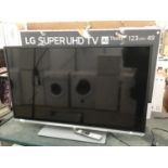 AN LG SUPER UHD TV 123CM WITH REMOTE CONTROL TURNS ON BUT SHOWING ERROR CODE