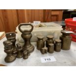 A COLLECTION OF BRASS WEIGHTS