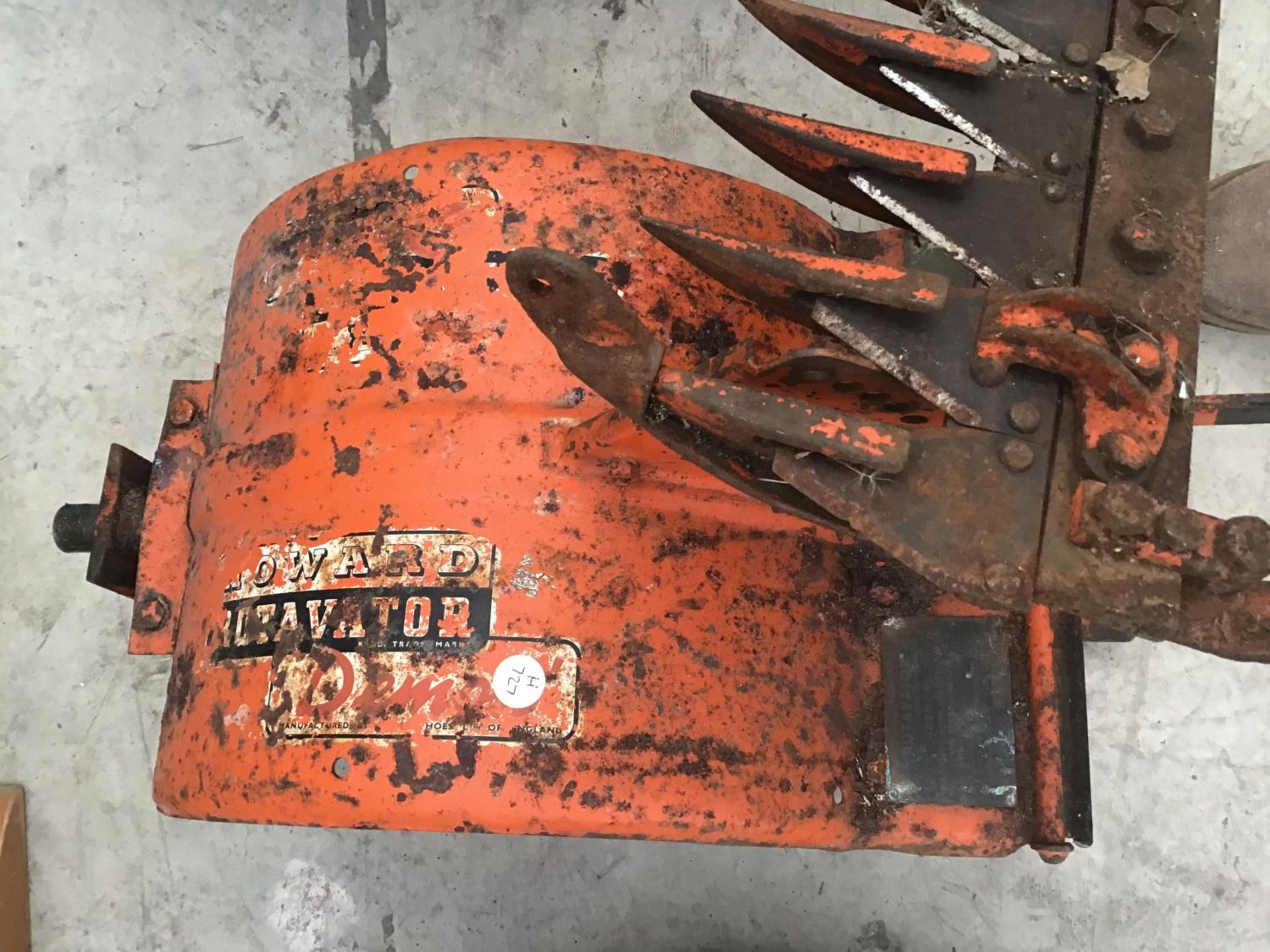 A VINTAGE HOWARD ROTOVATOR WITH CUTTER BAR - Image 3 of 4