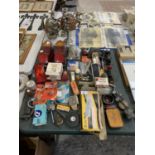 A MIXED LOT OF ASSORTED VINTAGE CAR PARTS ETC